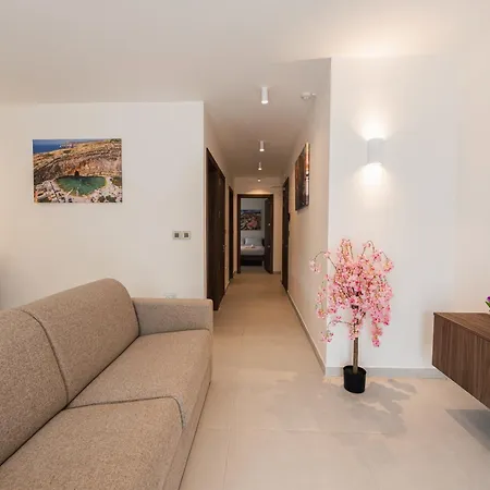 Vista Premium Maltese Hideaway - By Hostmt Lägenhet *